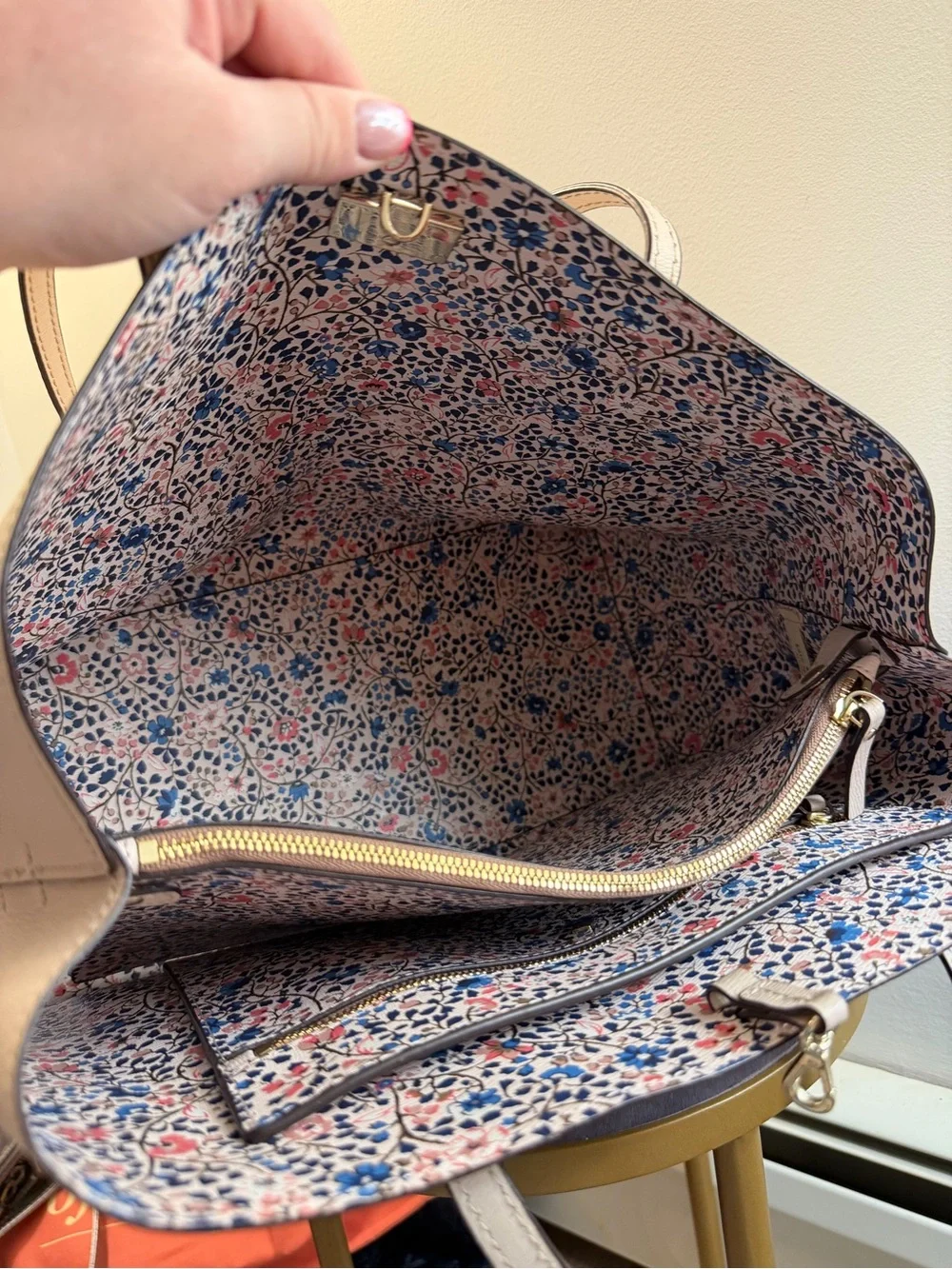 Kate Spade New York Hadley Road Dina